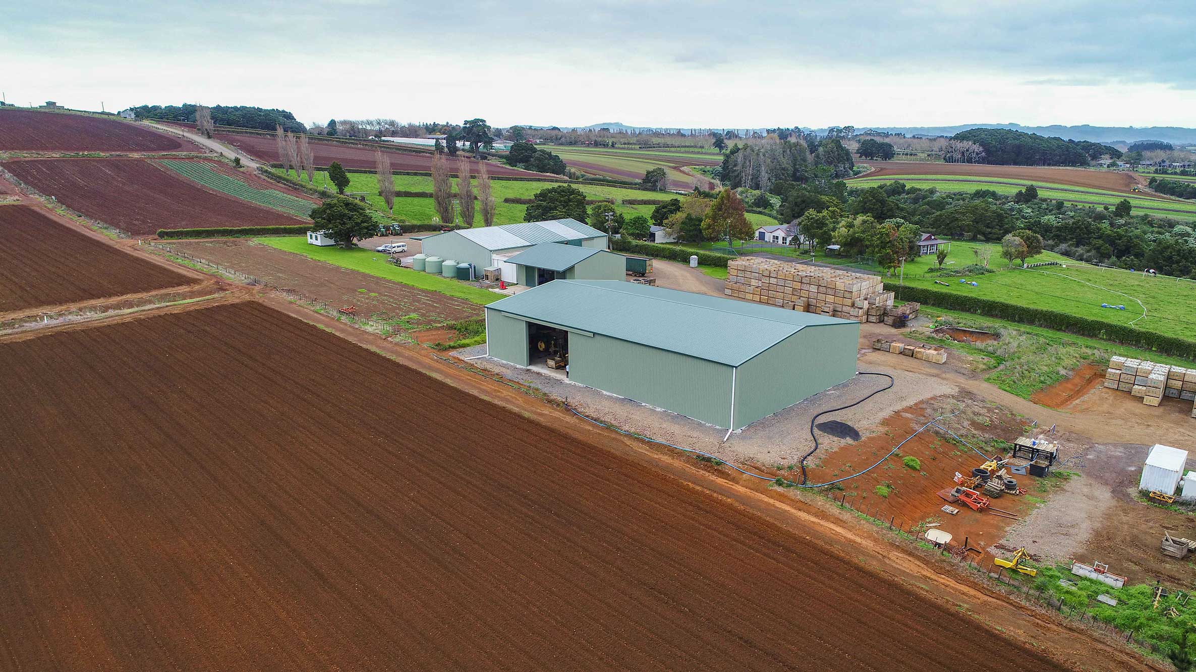 Commercial produce storage building
